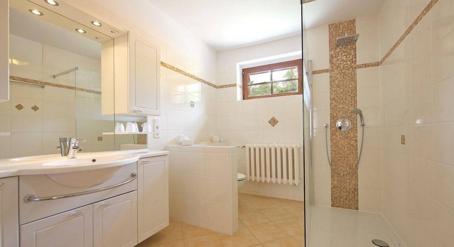 Jagdschloss Waldsee Hotel & Ferienpark Feldberger