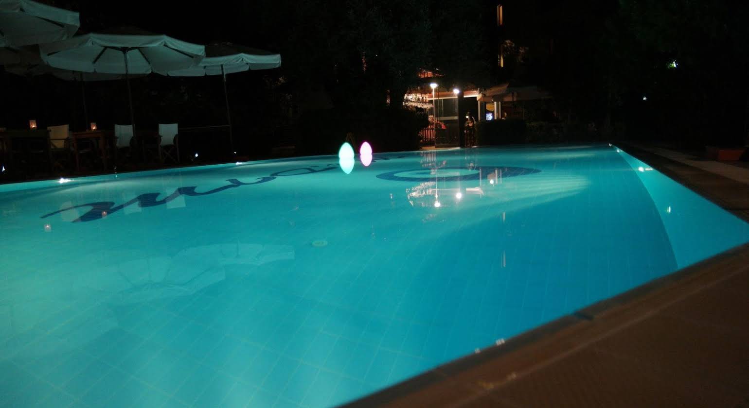 Mr. Dim Exclusive Apart Hotel