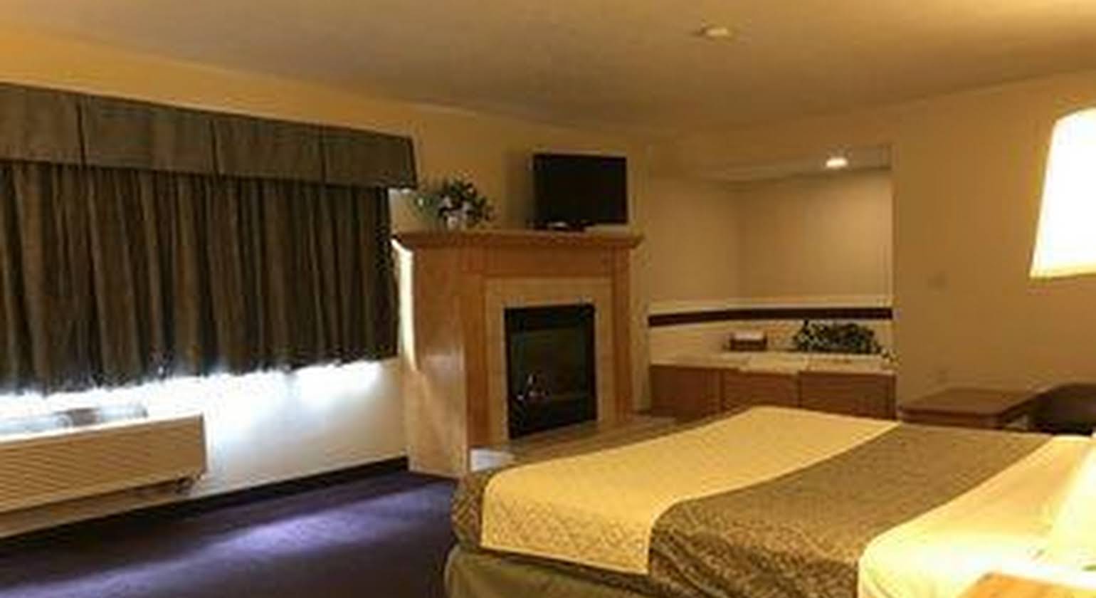 FairBridge Inn & Suites in Thorp, WI Thorp