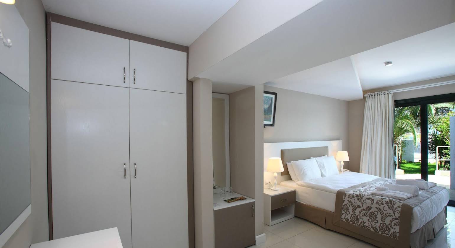 Grand Yazici Torba Beach Club