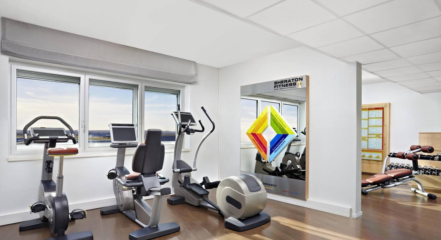 Sheraton Paris Airport Hotel & Conference