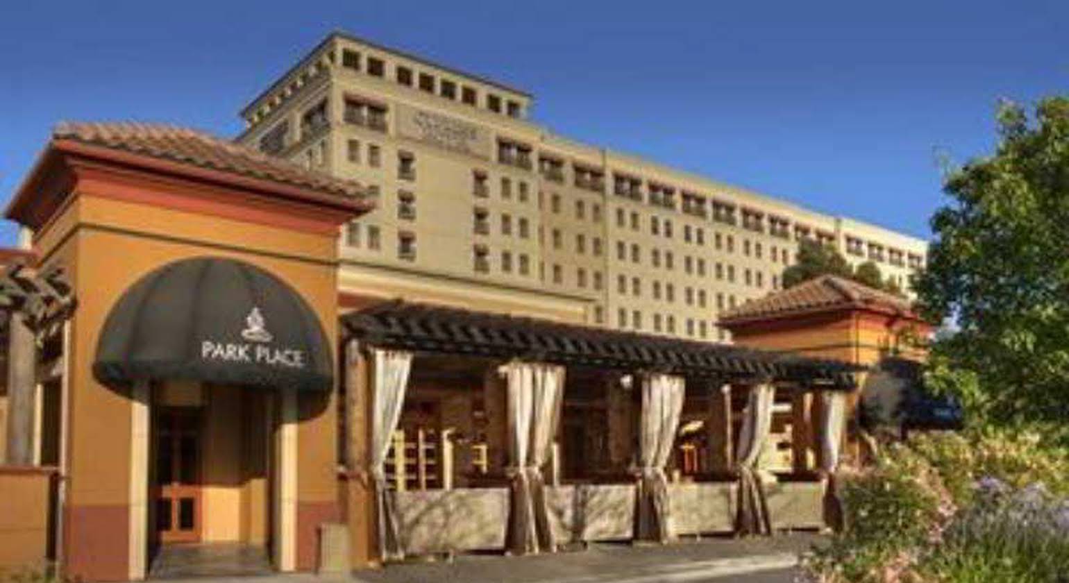 Juniper Hotel Cupertino, Curio Collection by Hilton Cupertino