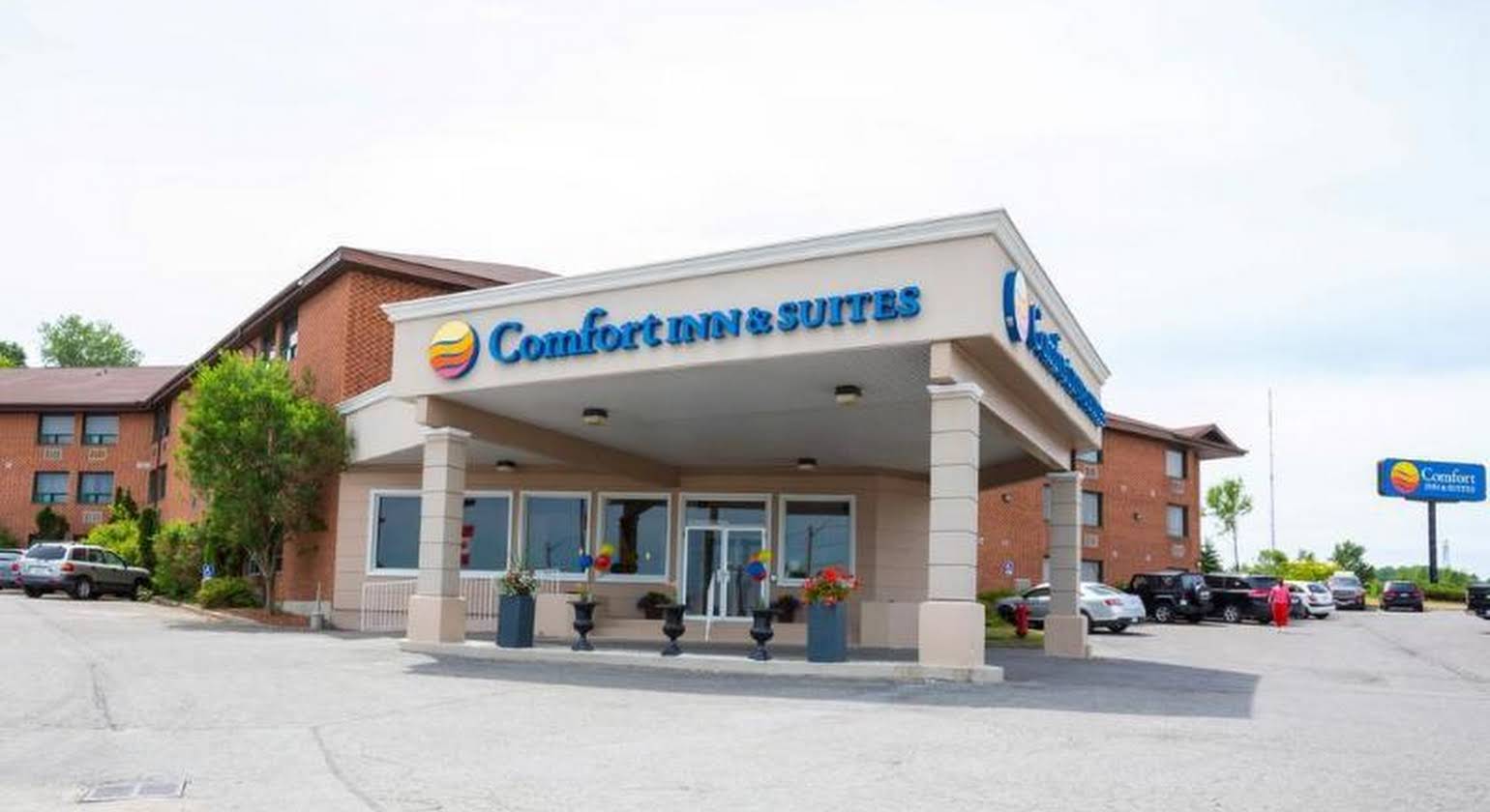 Comfort Inn Barrie / Hart Dr Barrie Canada Comfort Inn & Suites Barrie