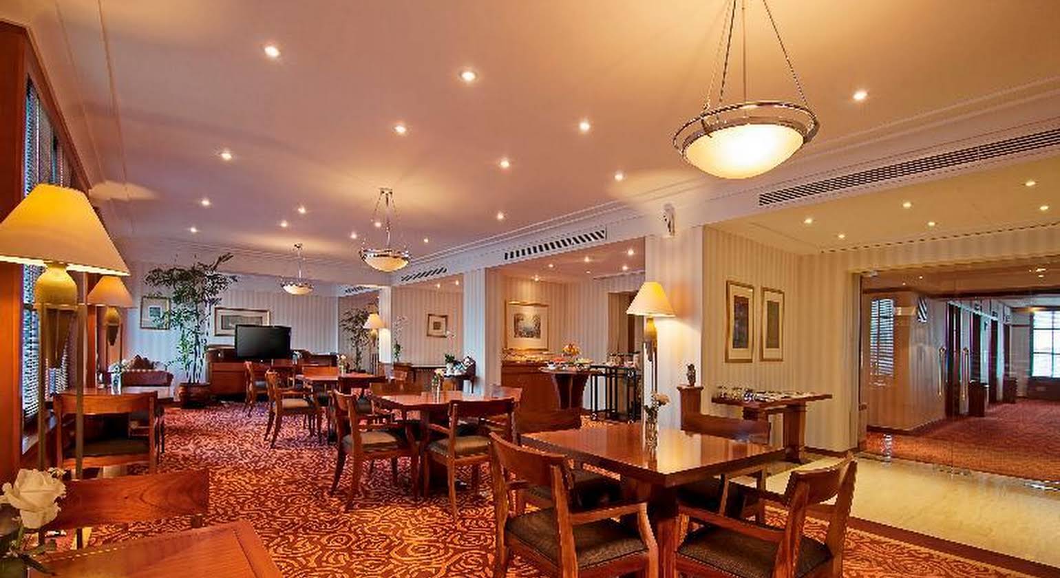 Redtop Hotel & Convention Center Cakarta