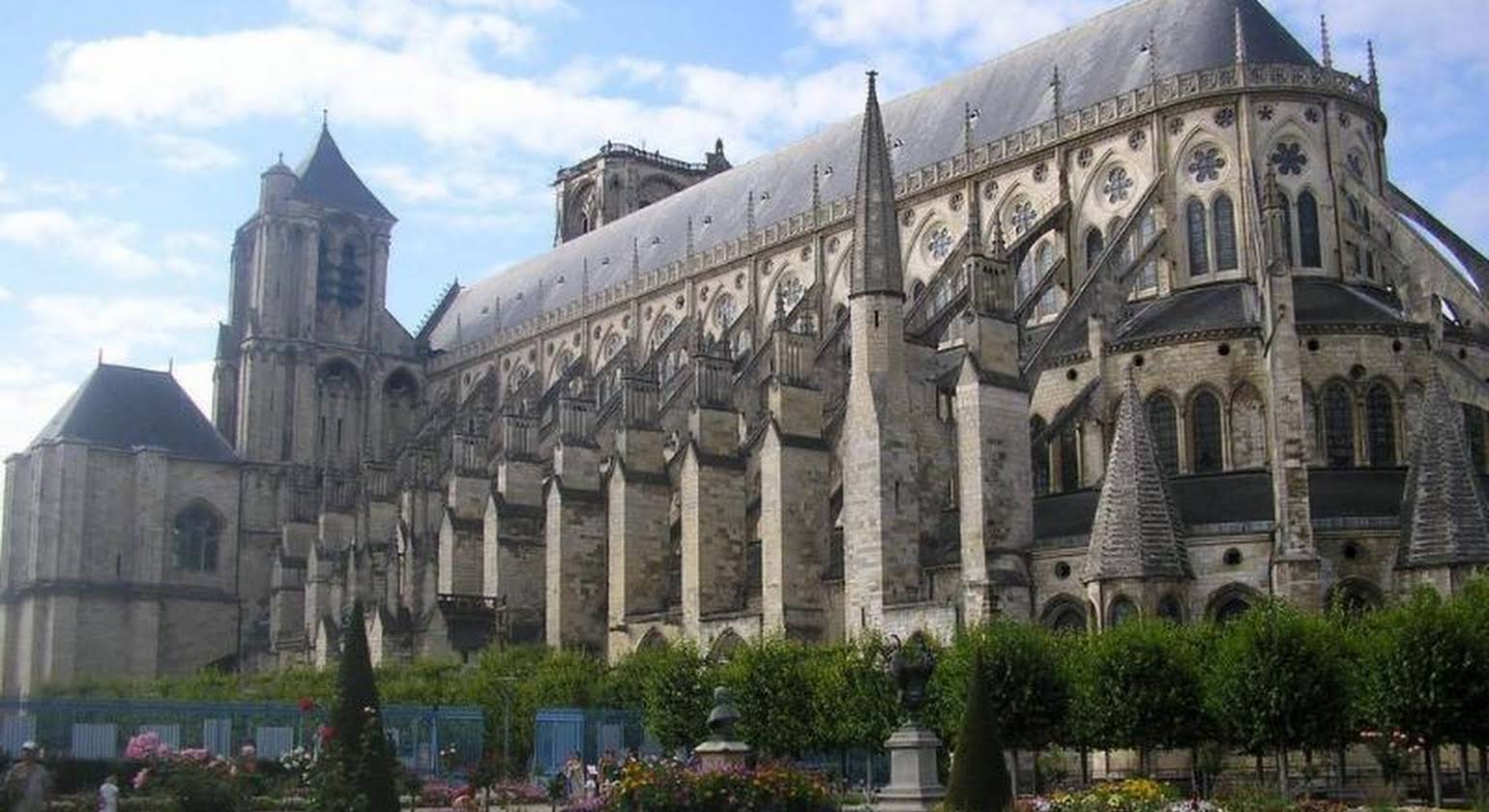 Château De Lazenay Résidence Hôtelière Bourges