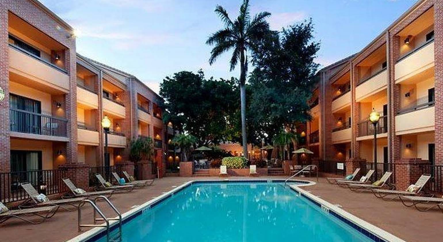 Courtyard Fort Lauderdale Plantation